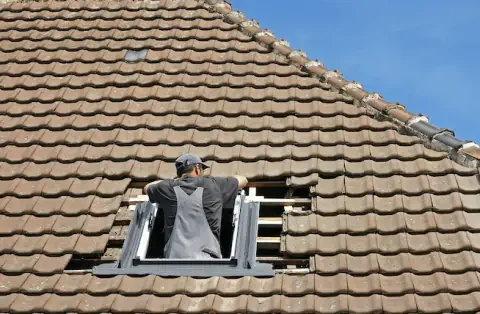 Pose de velux - Saint-Léonard-en-Beauce